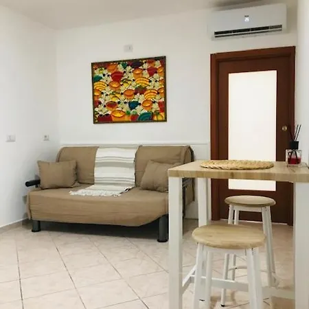 Isabel House Apartamento